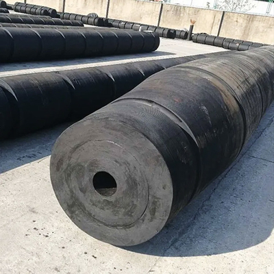 Dostosowane błotniki do holowników cylindrycznych 600 * 300 do dziobu statku