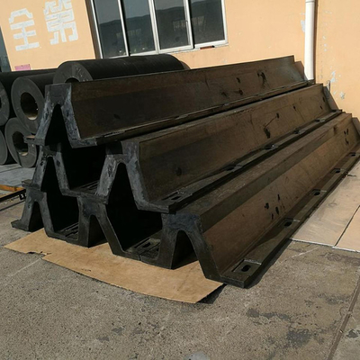 Wharf 600h Wysokowydajny gumowy błotnik do doku portowego