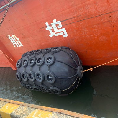 ISO17357 1:2014 Marine Yokohama Pneumatyczny gumowy błotnik Wysokiej jakości łodzie Statki