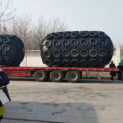 Iso17357 Gumowy błotnik Yokohama 50 Kpa 3,3 * 6,5 m z zaworem bezpieczeństwa