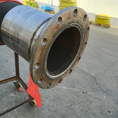Przewody węży morskich Nbr Temperatura robocza od -40 ℃ do 80 ℃ Ciśnienie rozrywające 75–105 barów
