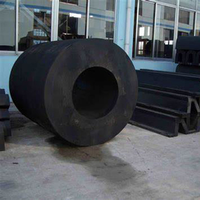 Bezpieczeństwo morskie Natural OEM Cylindrical Rubber Fender Dock For Vessel Protection