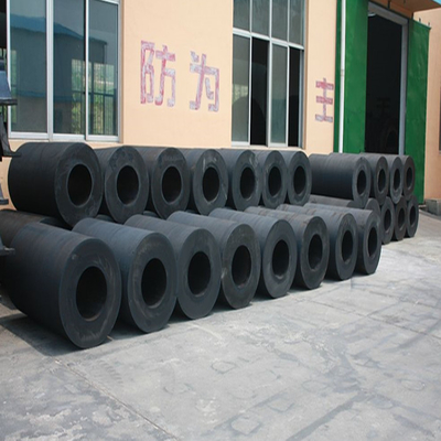 NR Cylindrical Marine Fenders Durable Energy Absorption Pianc 600x1200 Kauczuk