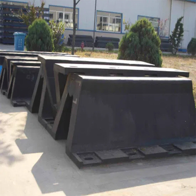 1000 mm Długość Fender typu V Wyższa ochrona doków i stabilność statku