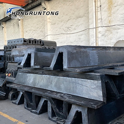 Bezgłosy innowacyjny V Fenders Arch Rubber Fender Marine Arch Rubber Fender