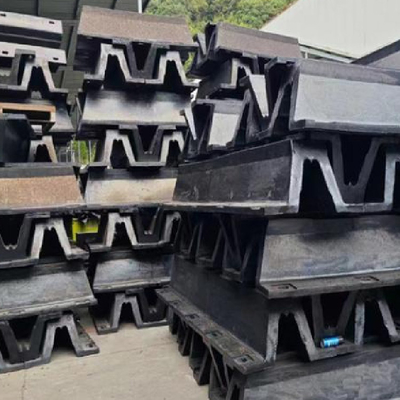 BV Certified Type V Fender Boats Marine Supplies Rubber V-shaped Fenders (BV certyfikowany)