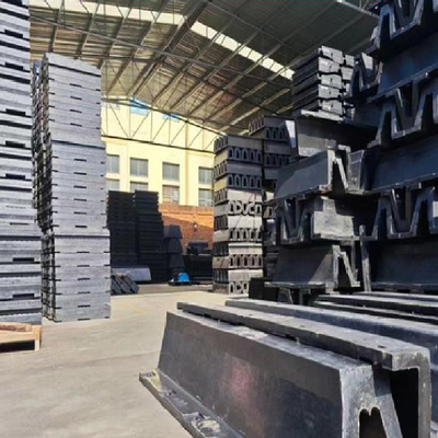 BV Certified Type V Fender Boats Marine Supplies Rubber V-shaped Fenders (BV certyfikowany)