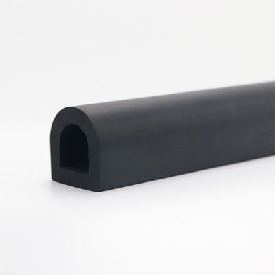 Odbojnica typu D Trwała konstrukcja Odporność na uderzenia Łatwa instalacja na statkach