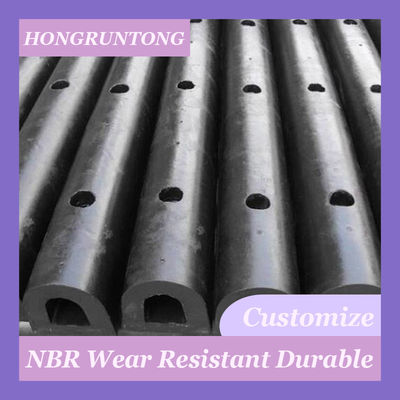 Odbojnica morska D Lekka, elastyczna konstrukcja zapewnia niezawodne bezpieczeństwo w przypadku kolizji