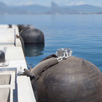 Wzór odporny na korozję Fender morski Wysoka pojemność ładunkowa Łatwa instalacja