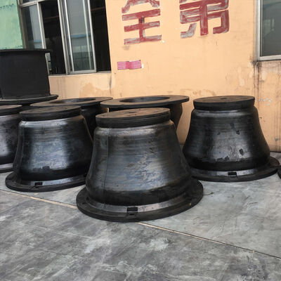 Dock Rubber Fender Superior Impact Resistance Weather Resistant Trwałe konstrukcje z gumy